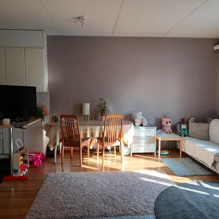 Good Location Close To East Center Apartment