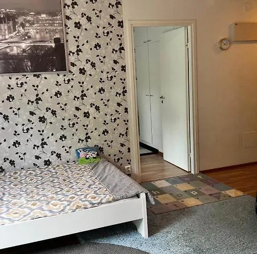 Good Location Close To East Center