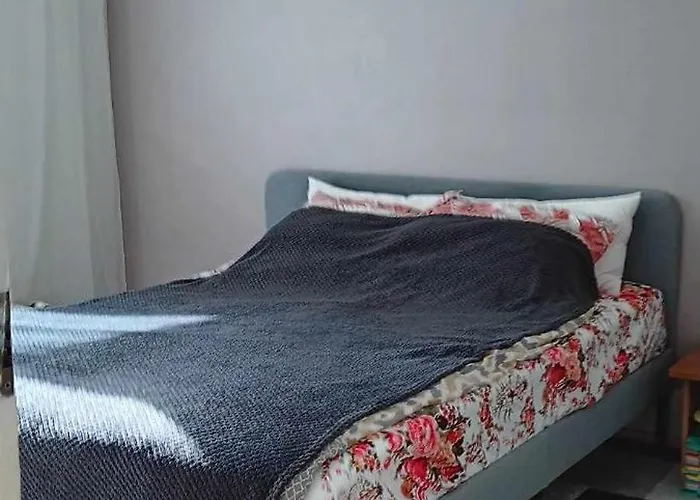 Good Location Close To East Center Lägenhet