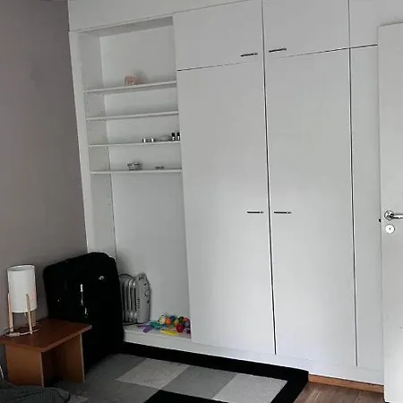 Good Location Close To East Center *